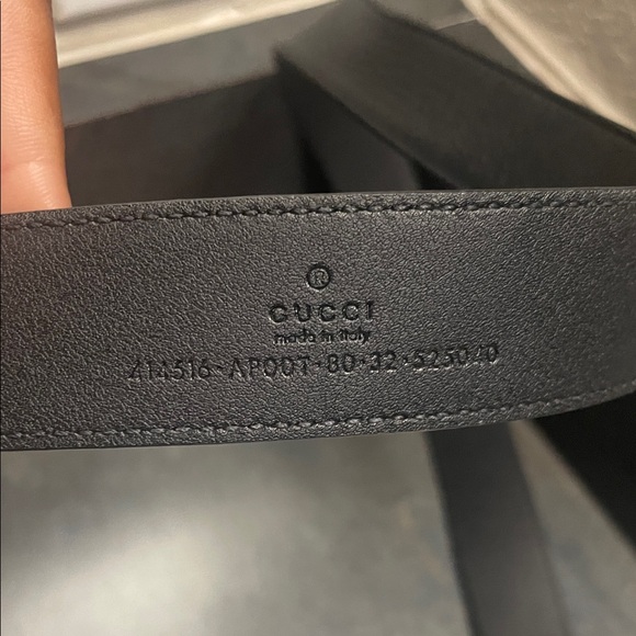 Gucci Black Belt with Gold Buckle - Picture 3 of 4